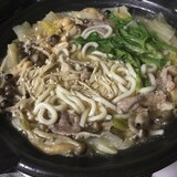 きのこたっぷり醤油うどんすき